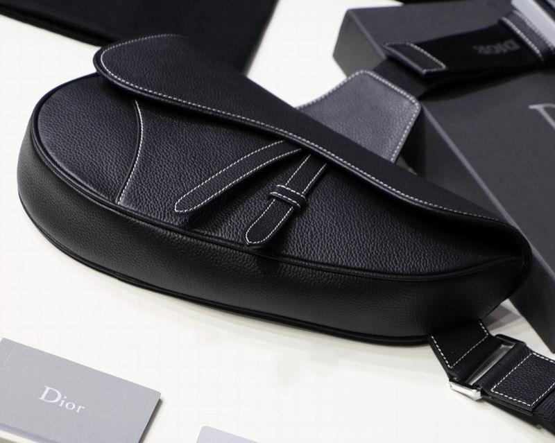 DIOR M9018 20x28.6x5cm yz (4)