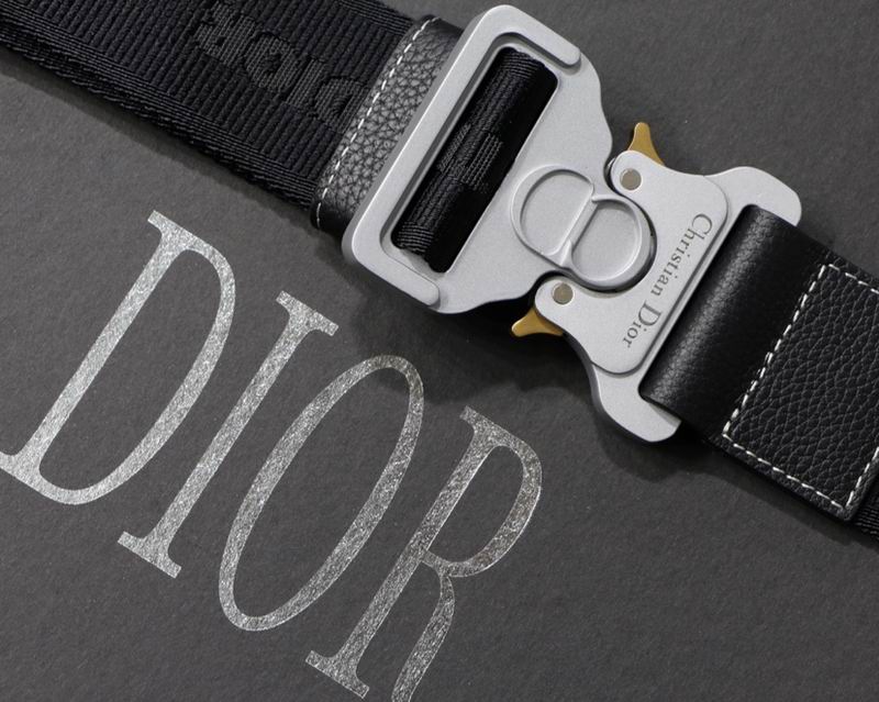 DIOR M9018 20x28.6x5cm yz (5)