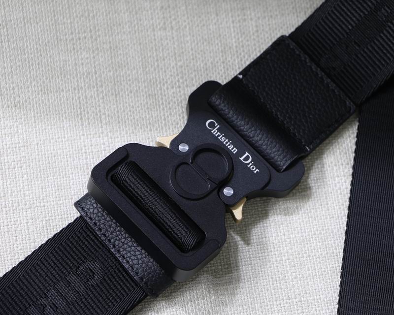 DIOR M9019 20x28.6x5cm yz (9)