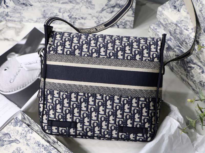 DIOR M9020 27x28x11cm yz (4)