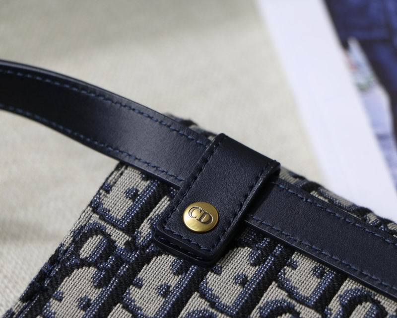 DIOR M9022 18.5x11x2cm yz (7)