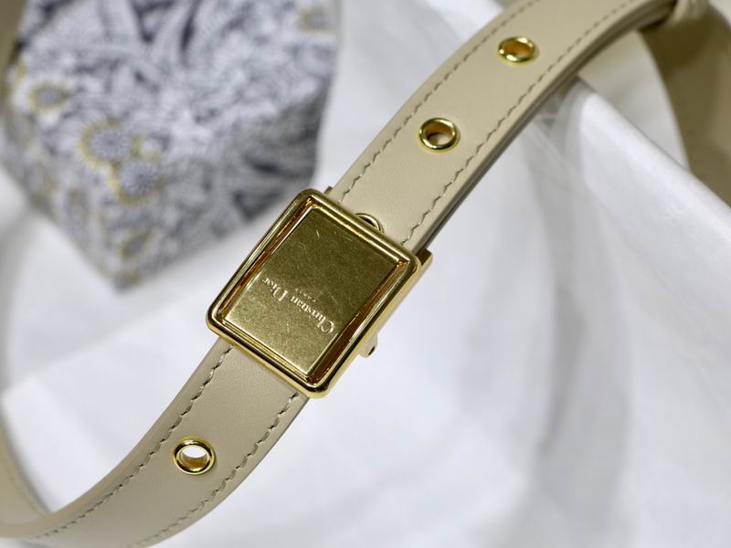 DIOR S8010 S18x14x5cm yz (9)