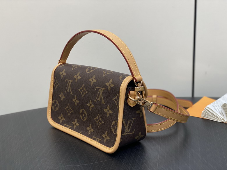 Diane M83566 19x10 5x6cm gf_3