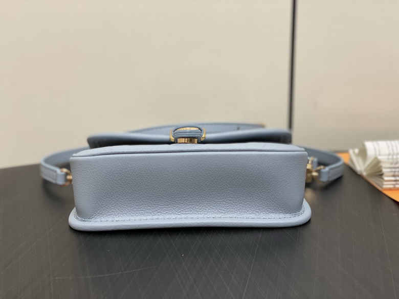 Diane M83592 19x10 5x6cm gf_4