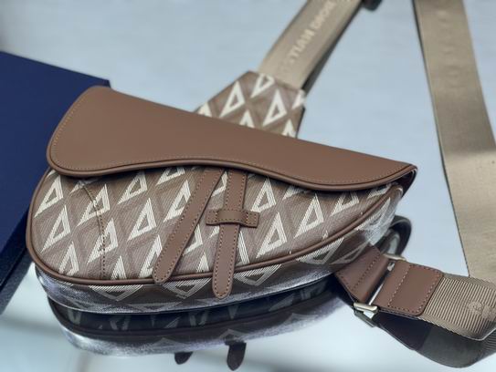 Dior 咖啡色帆布26x19x4.5cm wz (1)