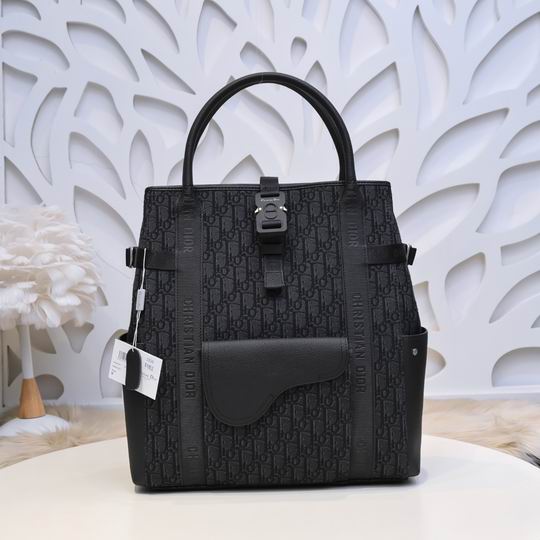 Dior 1210 40x38x17cm wo (1)