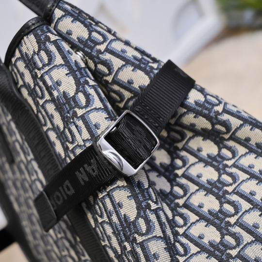 Dior 1210 40x38x17cm wo (14)