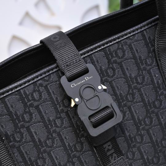 Dior 1210 40x38x17cm wo (5)