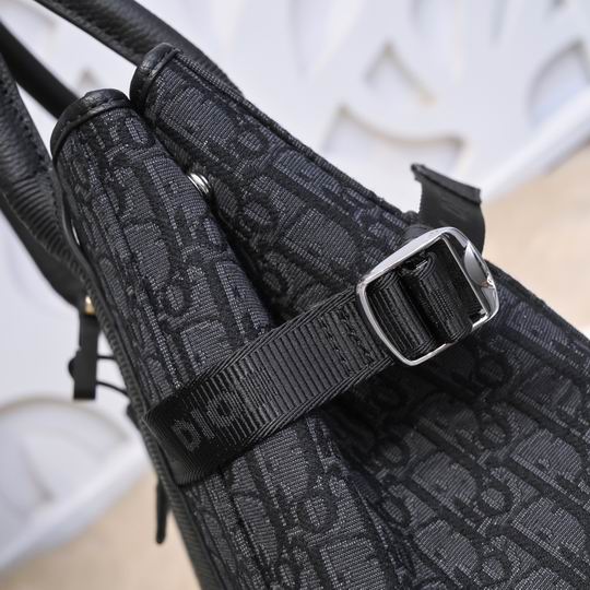 Dior 1210 40x38x17cm wo (6)