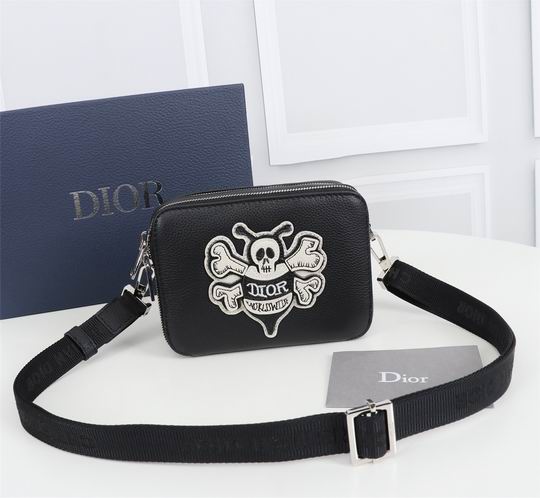 Dior 1PUBC119 17x12.5x5cm wz (1)