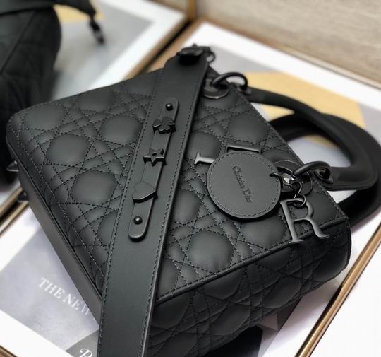 Dior 2224s 20cm wo (5)