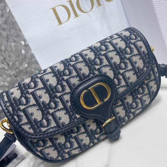 Dior Bobby M9327 22x13x5cm wo (14)