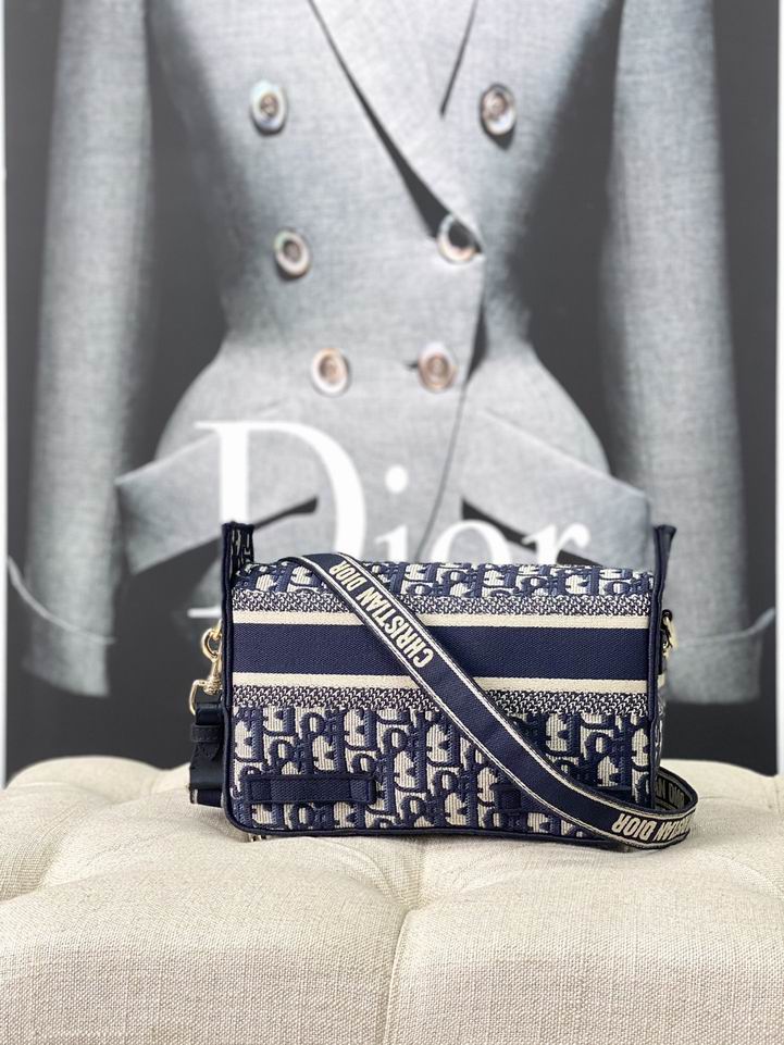 Dior Camp M1241 23x15x8cm wz (3)