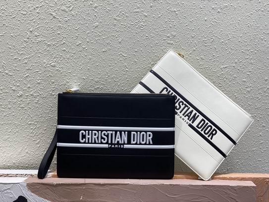 Dior Caro Daily 30cm wz (1)