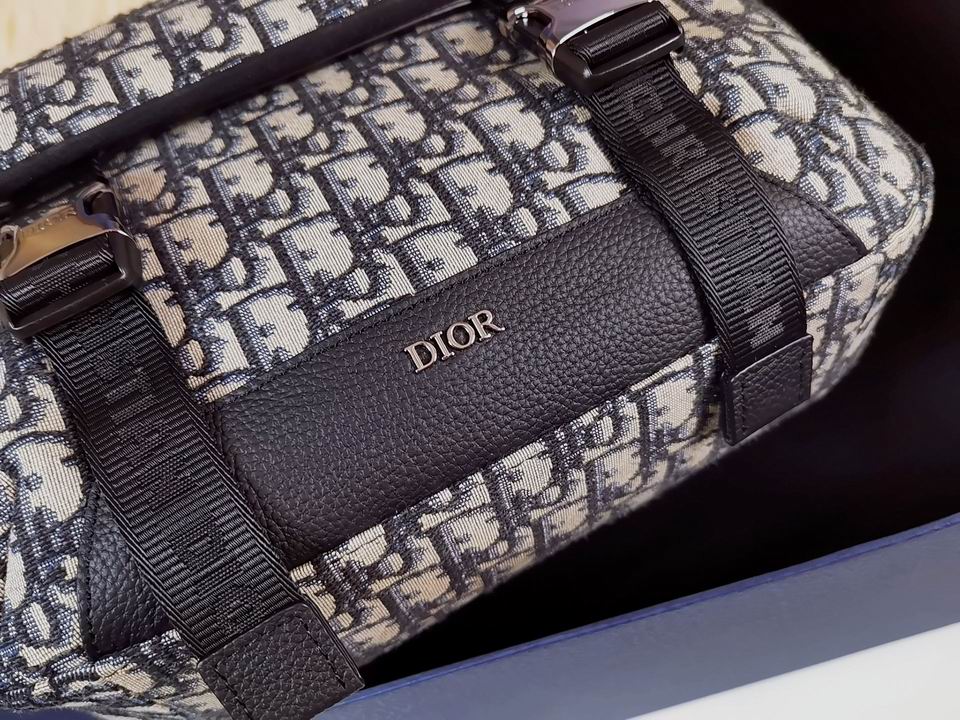 Dior Explorer 93353 31x21x8cm wo (9)