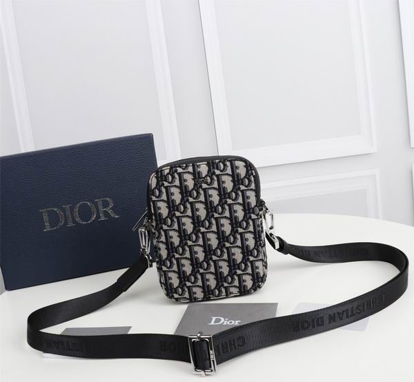 Dior H05E 12x17x4.5cm wz (1)