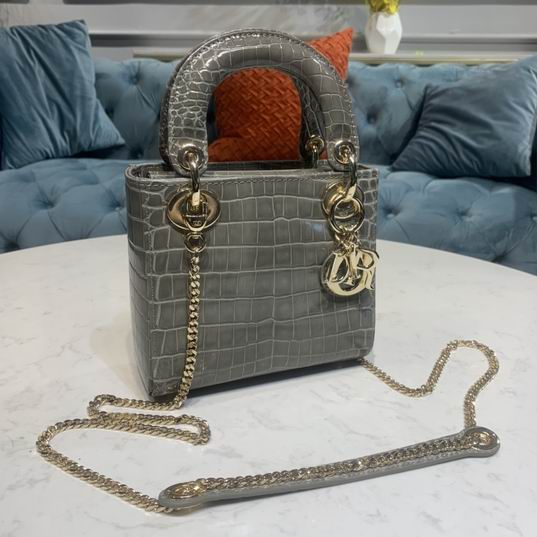 Dior Lady鳄鱼压纹17x7.5x14cm yz (21)