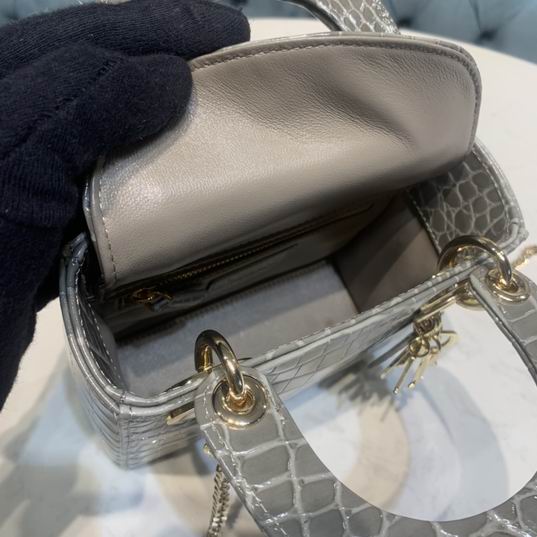 Dior Lady鳄鱼压纹17x7.5x14cm yz (25)