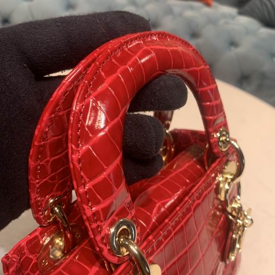 Dior Lady鳄鱼压纹17x7.5x14cm yz (9)