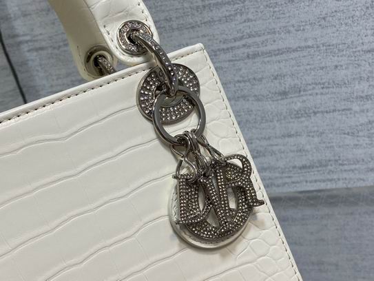 Dior Lady鳄鱼纹mini 17x15x7cm wz (6)