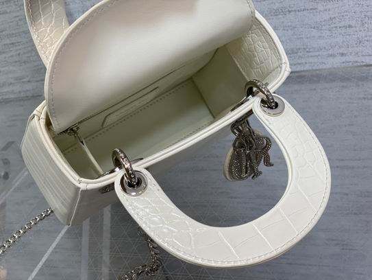 Dior Lady鳄鱼纹mini 17x15x7cm wz (8)