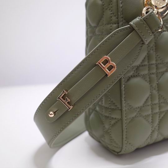 Dior Lady 8877 20x17x9cm wo (12)