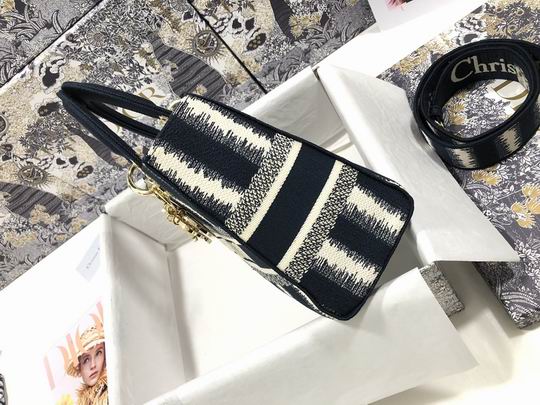 Dior Lady D-Lite M0565 24x20x11cm wz (3)
