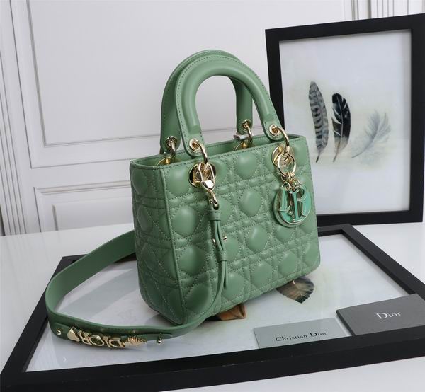 Dior Lady D6806-1 20x16.5x8cm wo (11)