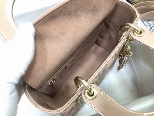 Dior Lady M0538 漆皮字母20x16.5x8cm wz (26)