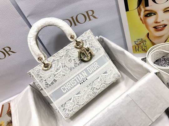Dior Lady M0565白色蚕蕾丝24x20x11cm wz (1)
