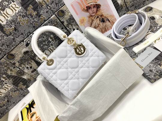 Dior Lady M0565 24x20x11cm wz1 (1)