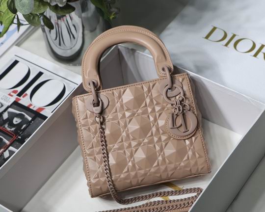 Dior Lady M6003 mini17x15x7cm yz (2)