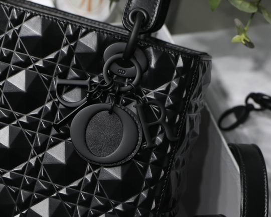 Dior Lady M6005 24x20x11cm yz1 (5)