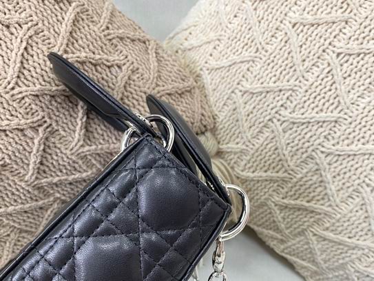 Dior Lady M673 mini17x15x7cm wo (39)