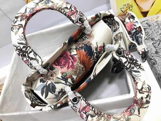 Dior M0565刺绣喜鹊白 24x20x11cm wz (4)