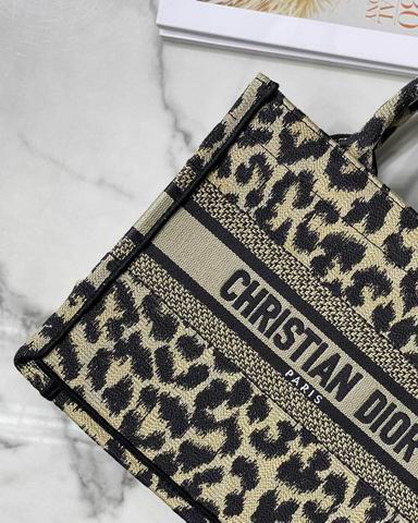 Dior M1286 26.5x21x14cm yz (5)