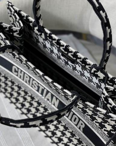 Dior M1286 36.5x28x17.5cm yz (9)