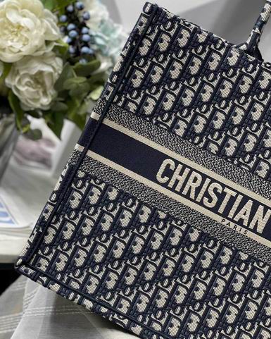 Dior M1286 L41.5x38x18cm yz (6)