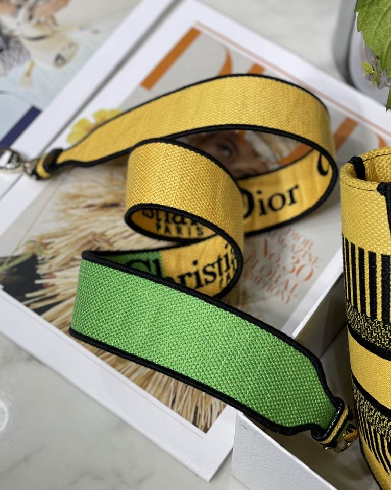 Dior M8002 24x20x11cm yz (18)