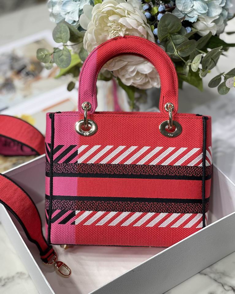 Dior M8002 24x20x11cm yz (24)