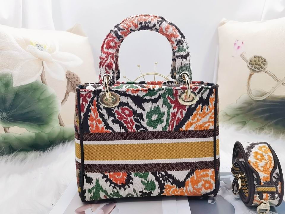 Dior M8002 24x20x11cm yz (4)