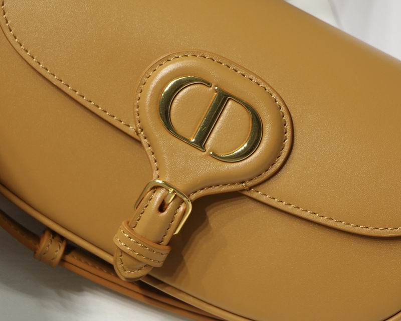 Dior M8013 22x13x5cm yz (3)