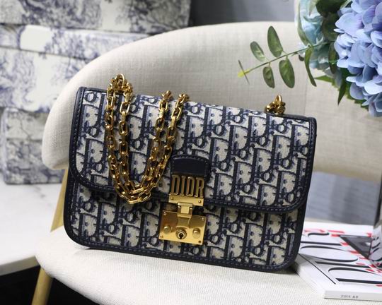 Dior M9003 24x16x8cm yz (1)