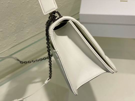 Dior Montaigne 25x15x8cm wo2色 (4)