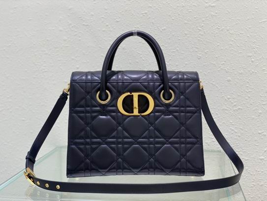 Dior Montaigne 30cm wz (1)