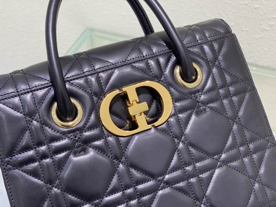 Dior Montaigne 30cm wz (7)