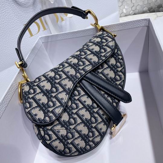 Dior Saddle M0446 21x18x5cm wo (3)
