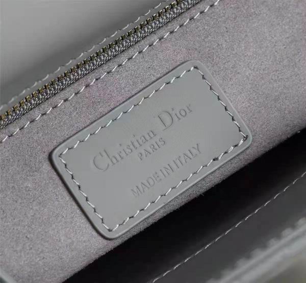 Dior Ultra-matte 7744 20x16.5x8cm wo (8)