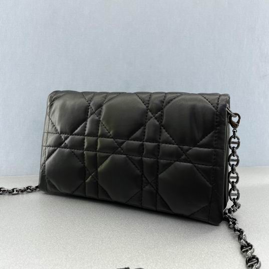 Dior montaigne woc 30cm yz (14)