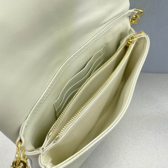 Dior montaigne woc 30cm yz (9)